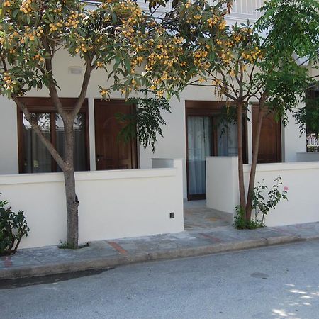 Giorgos Apartments Square Vrasná Exterior foto