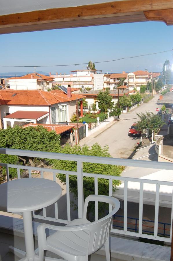 Giorgos Apartments Square Vrasná Exterior foto